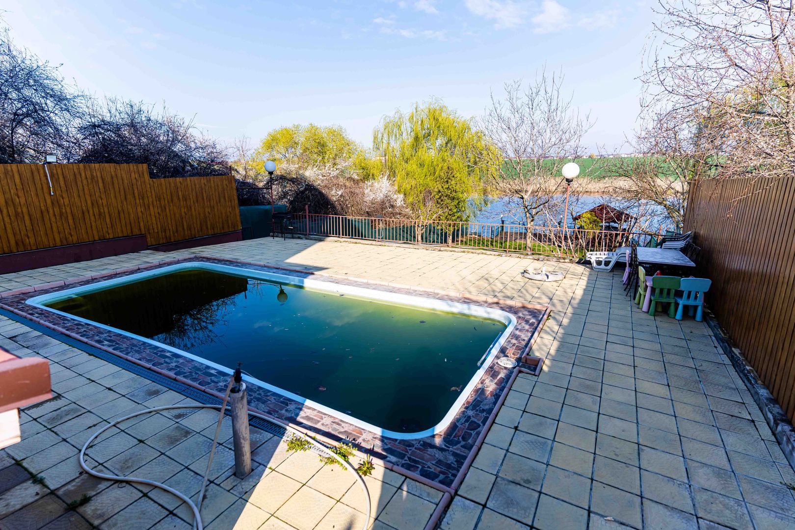 Casă / Vilă cu 6 camere de vânzare în Balotesti - Poză 3