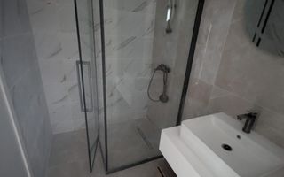 Apartament 3 camere finisat nou, 60 mp + balcon, lift, zona Stadion - Poză 9