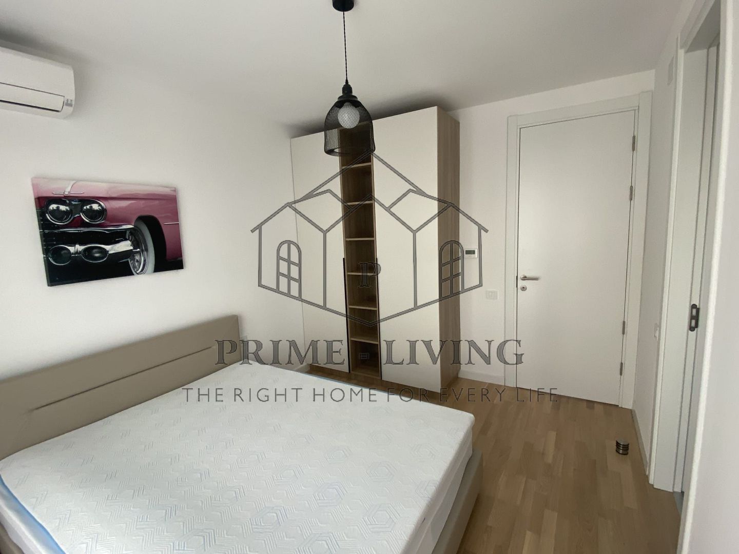 VILA COMPLET MOBILATĂ  LA INCHIRIERE, IN COMPLEX REZIDENTIAL - Poză 9