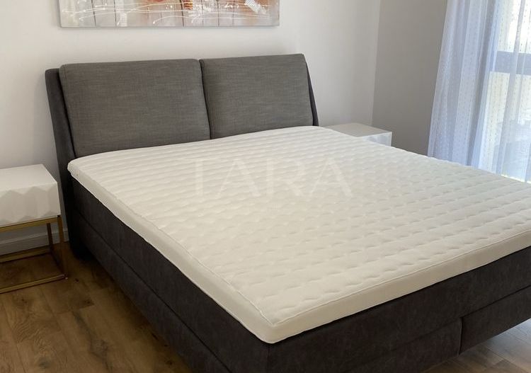 Apartament cu 3 camere și terasă generoasă – zona Vivo. - Poză 6