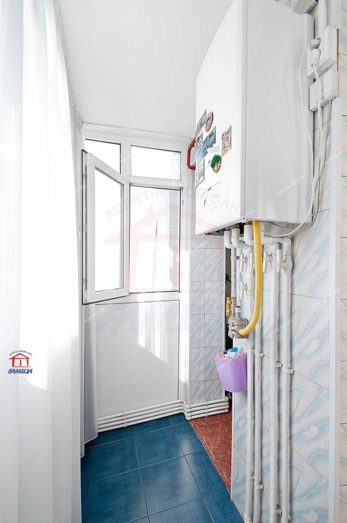 Apartament 2 camere decomandate, Micro 19 etaj 7/10, vedere panoramică - Poză 12