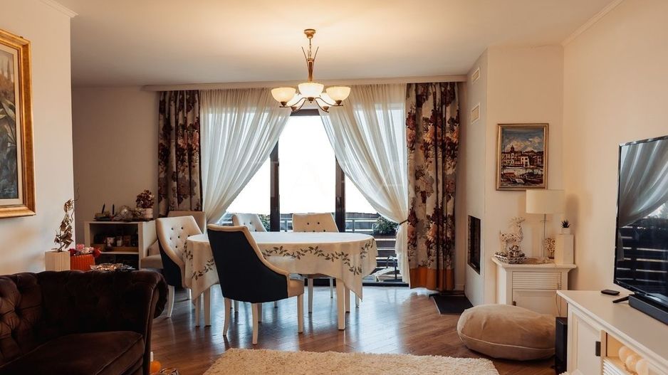 Casă modernă cu panoramă și spații generoase – zona Europa - Poză 2