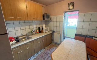 APARTAMENT 2 CAMERE DECOMANDAT ETAJ 3 GRUI ARGEȘ - Poză 6