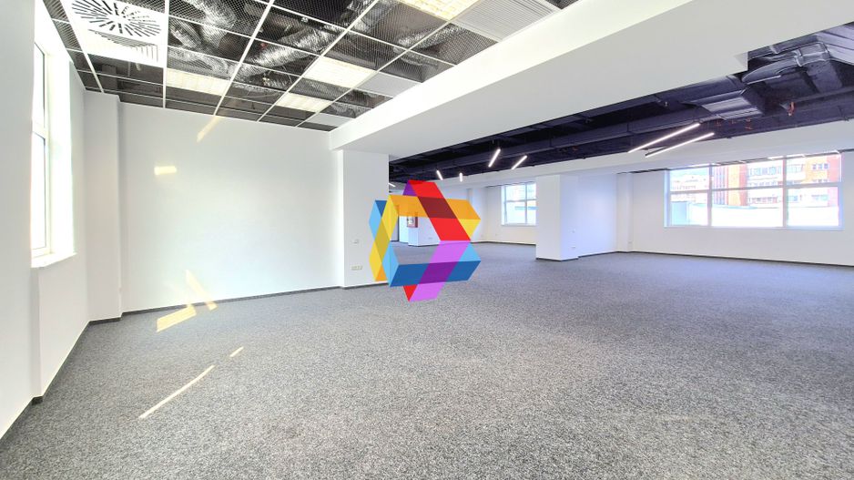 Spatiu de birouri ultramodern Brașov - 367 mp + Teresa 240 mp - Poză 4