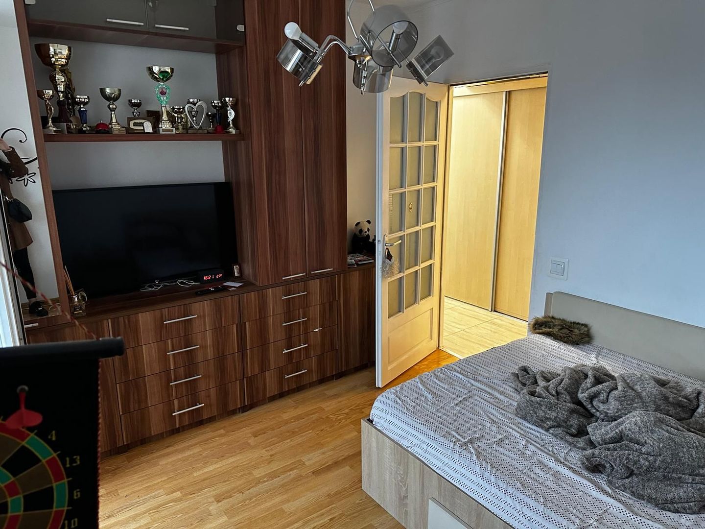 Apartament superb 4 camere | 2 băi | Mobilat | Șos. Fundeni - Poză 10