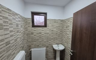 Spatiu de birouri generos - Poză 10