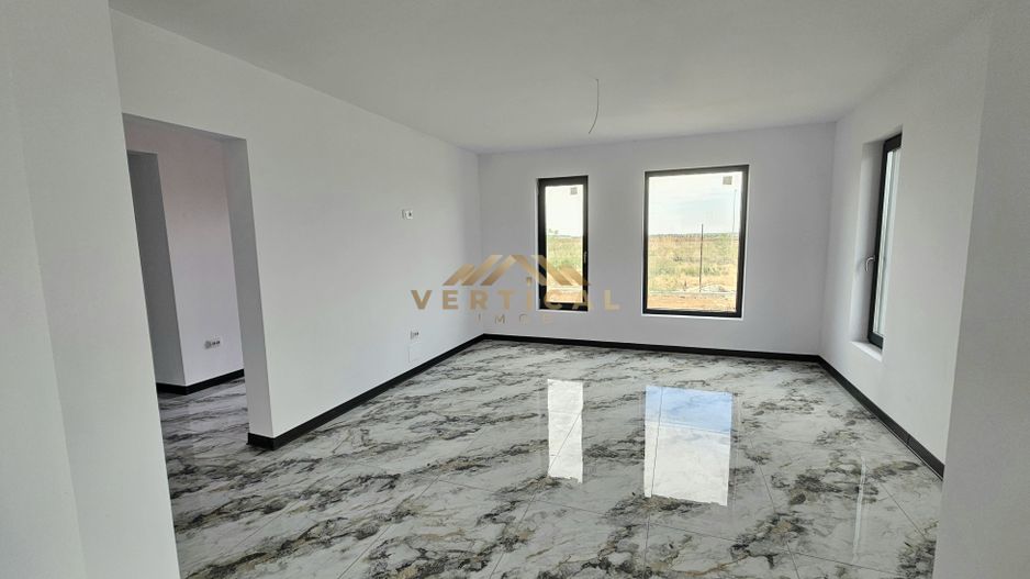 Casa parter 3 camere cu teren 340 mp - com Berceni - Poză 9