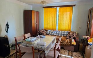 Casa de vanzare in Petresti la 68.000 euro - Poză 2