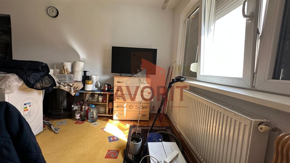 4 camere | centrala prorpie | etaj intermediar | boxa | zona excelenta - Poză 5