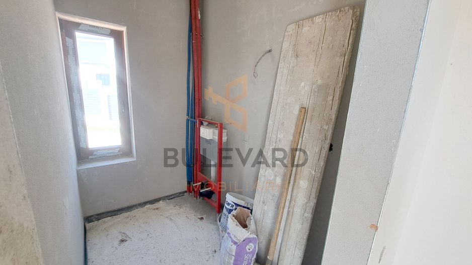 Casa tip duplex in zona Vivo Mall,  str Razoare Floresti - Poză 13