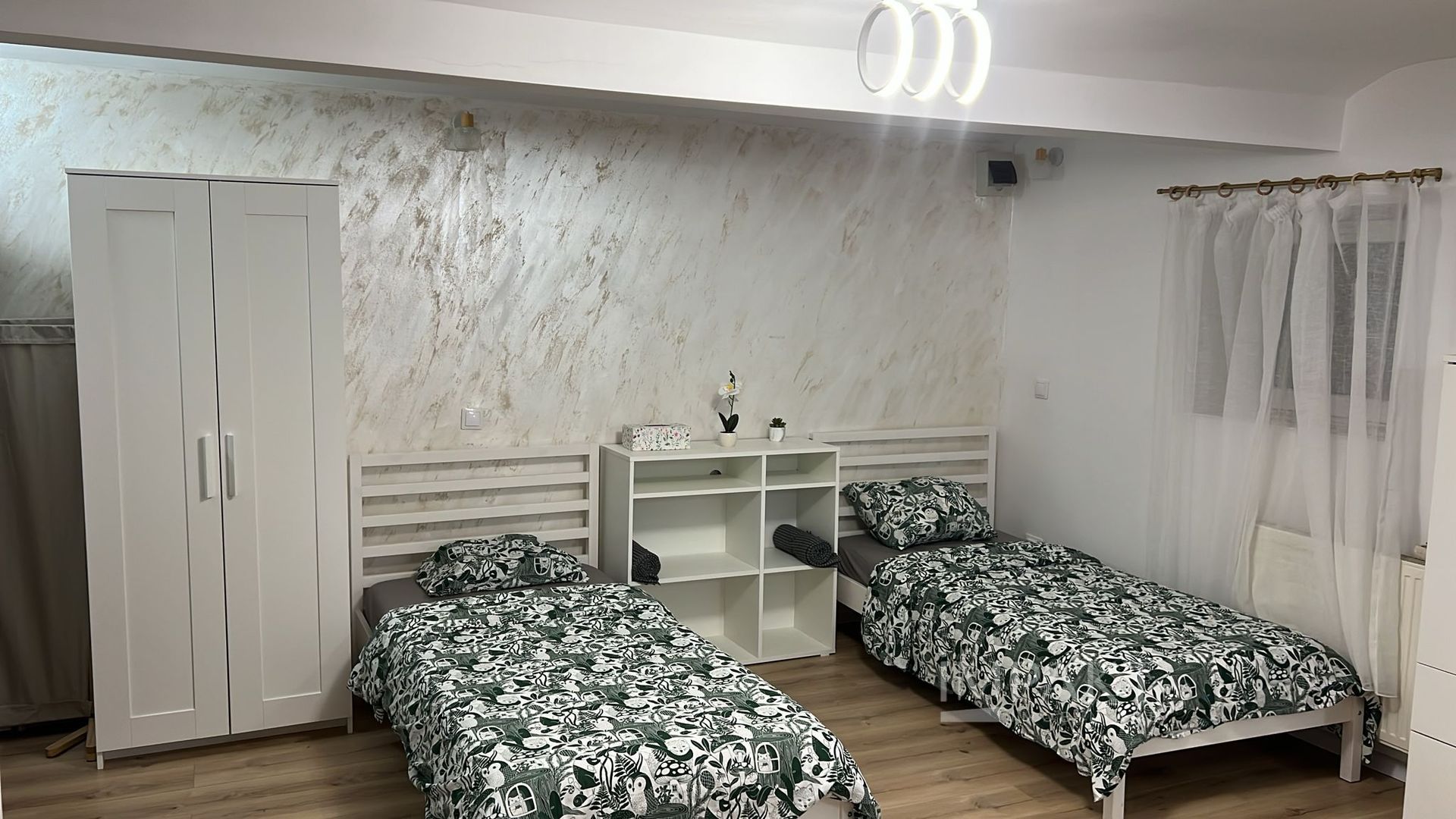 Garsoniera moderna la vila langa Oncologie aproape de centru, demisol - Poză 1