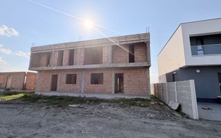 Duplex 240 mp utili | 500 mp Teren | 2 Apartamente | 140.000 € - Poză 1