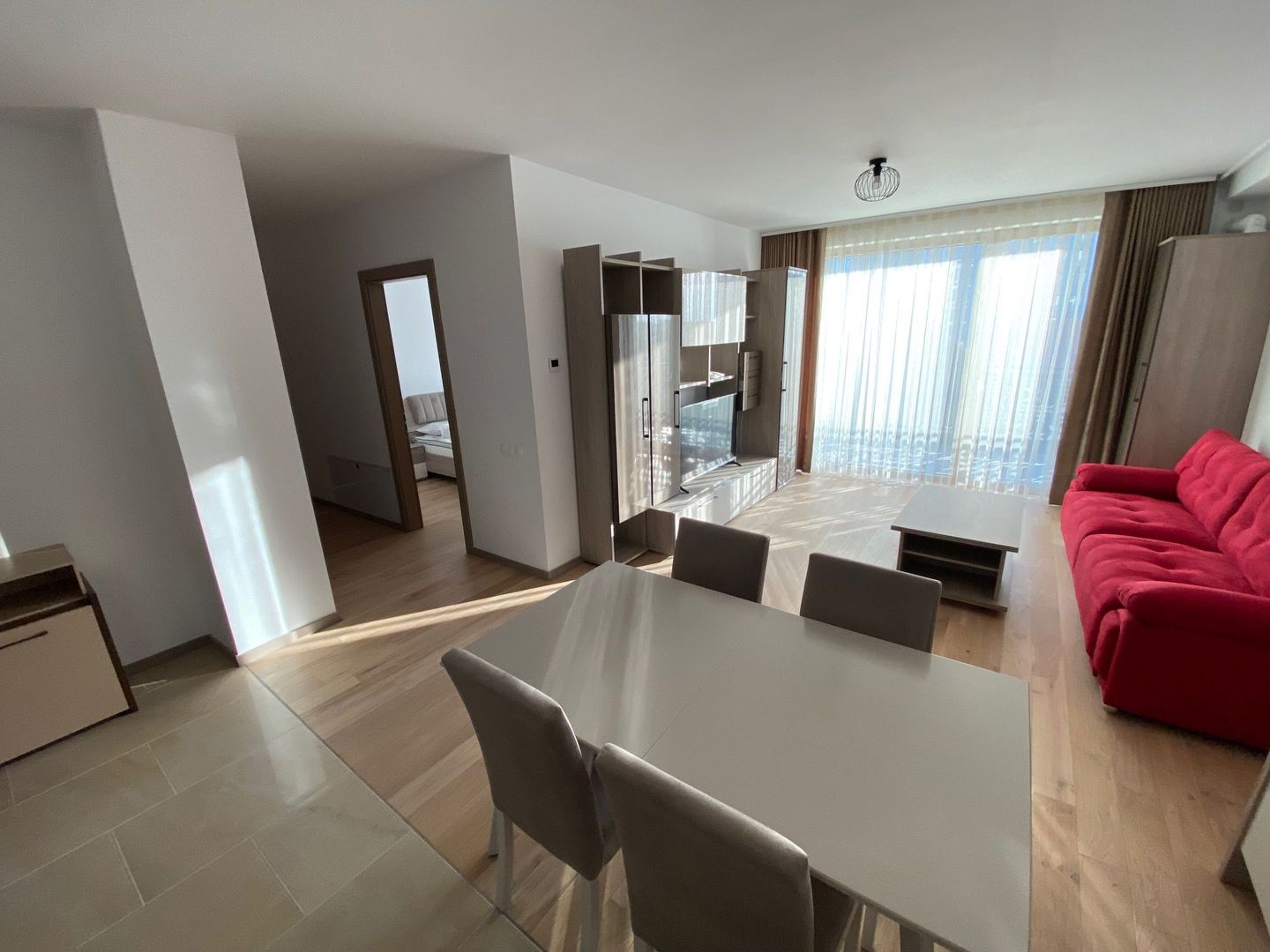 Apartament bloc nou 3 camere - parcare subterana - Poză 2