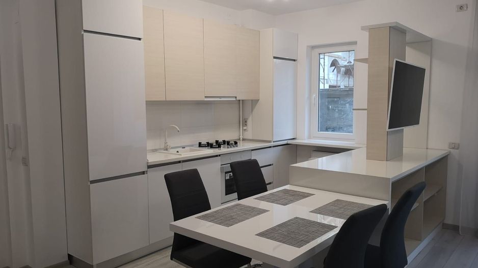 Apartament 2 camere Soarelui bloc nou parter cu gradina - Poză 4