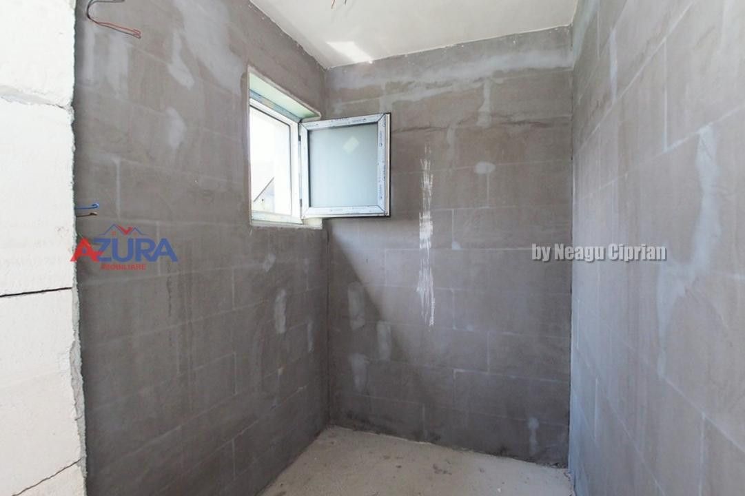 Case Noi Smeura Pitesti - Poză 29