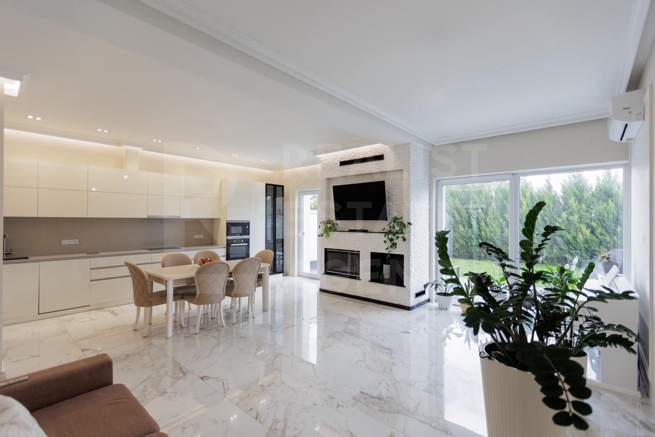 Chirie, casă, 2 nivele, 6 camere, str. Ion Callimachi, Buiucani - Poză 4