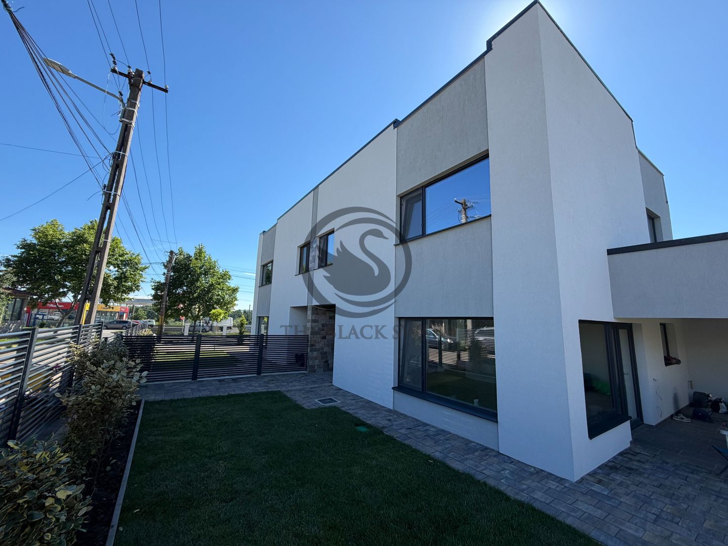 Casa de vanzare cu 4 camere | Premium | Nou | Moreni, Dambovita - Poză 4
