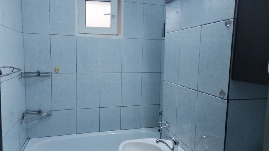 Inchiriere apartament modern, Trivale - Poză 12