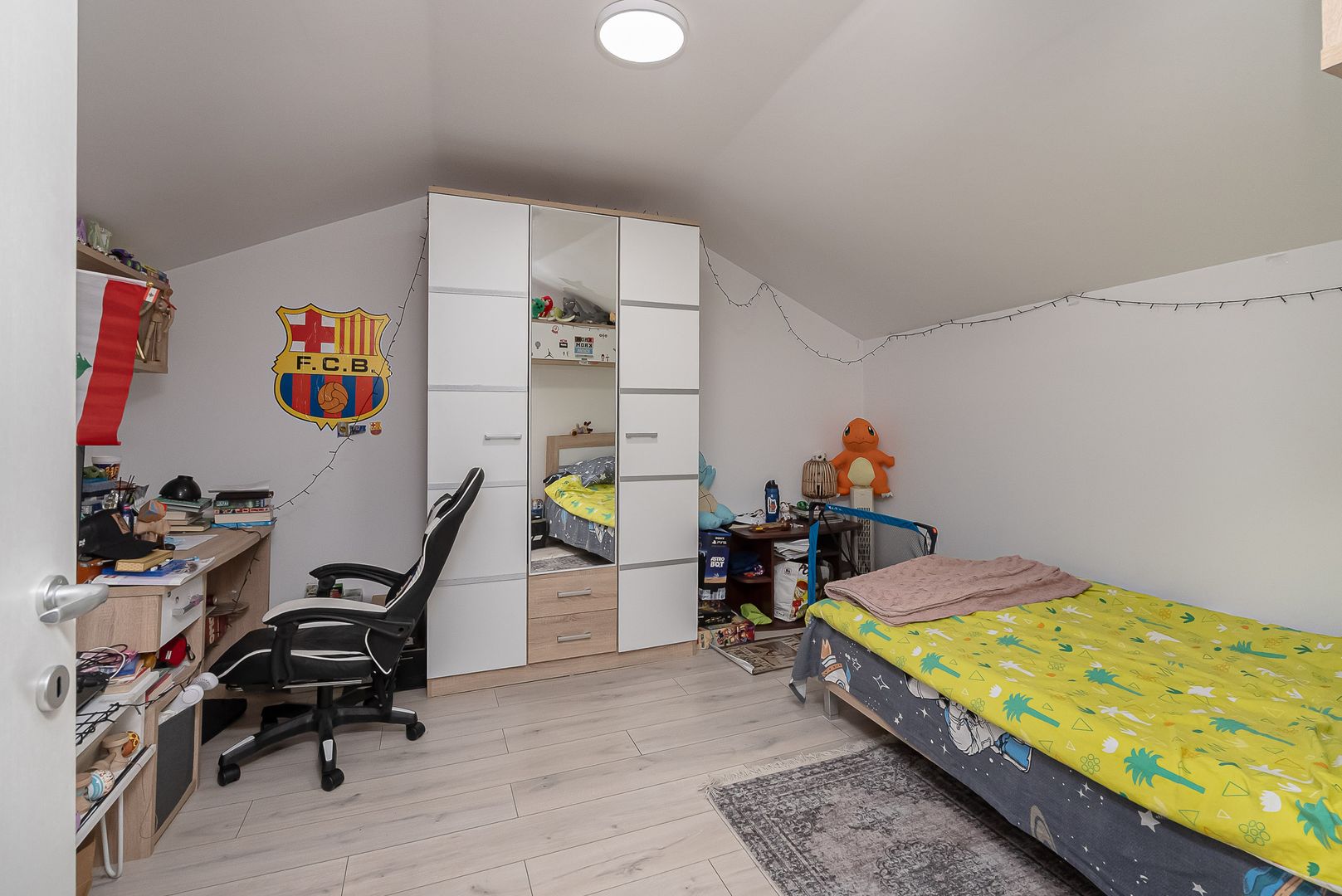 Casă modernă în Tâncăbești – 5 camere și natură la doi pasi - Poză 9