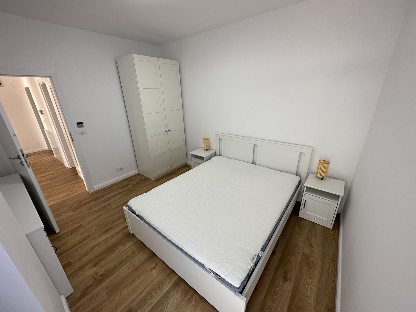 Apartament  3 camere zona Centrala - Poză 13