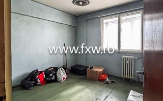 Apartament spațios de 3 camere, decomandat, langa metrou - Poză 3