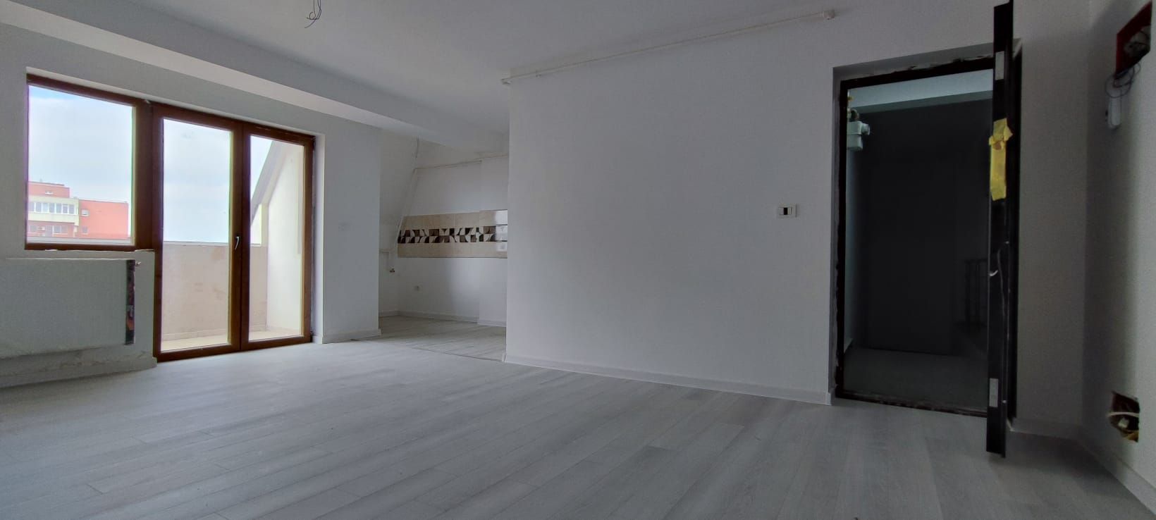 2 camere + pod 58 mp - Poză 5