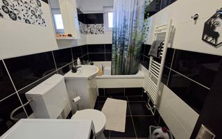 Apartament modern cu 3 camere in zona Lipovei - Poză 8