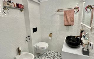 Bloc  NOU Apartament 3 cam   /   Parcare/   CURTE PROPRIE - Poză 5
