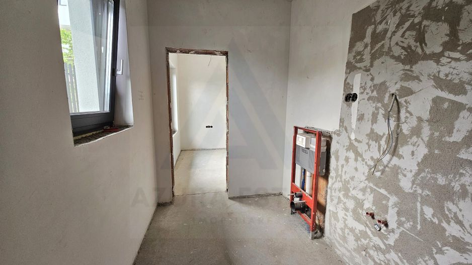 Casa individuala pe un singur nivel 123 mp teren 390 mp in Sura Mare - Poză 9