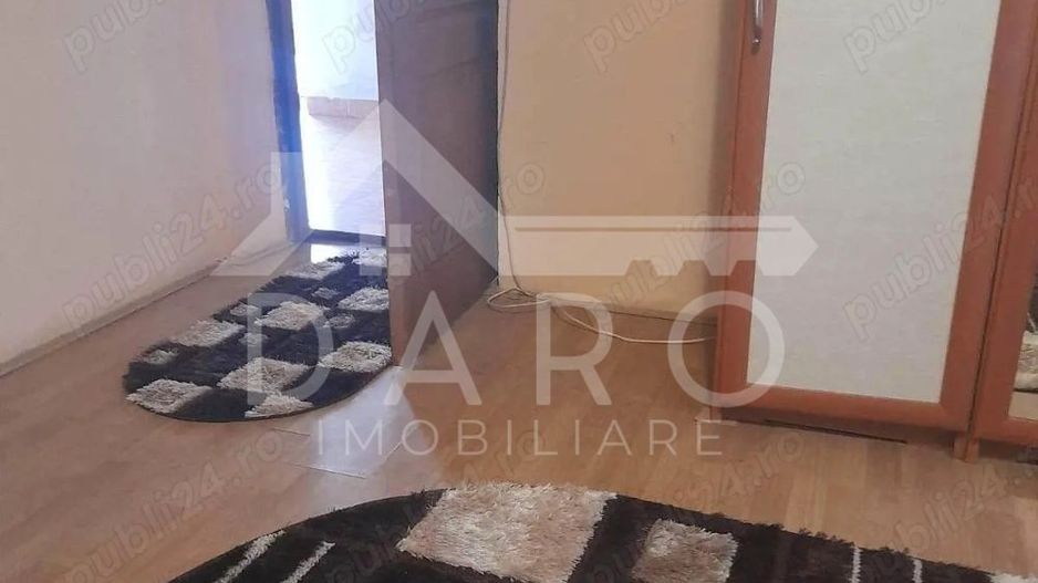 vând casă în Sângeorgiu de Mureș - Poză 2