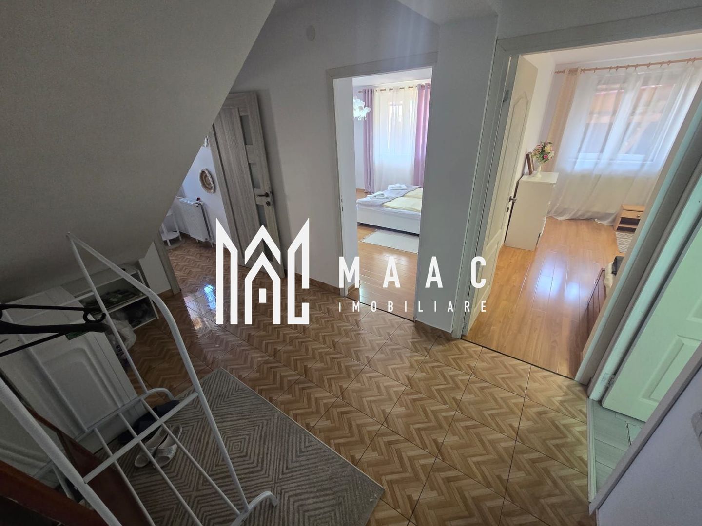 Casa 3 camere de inchiriat garaj curte Zona Tineretului - Poză 12