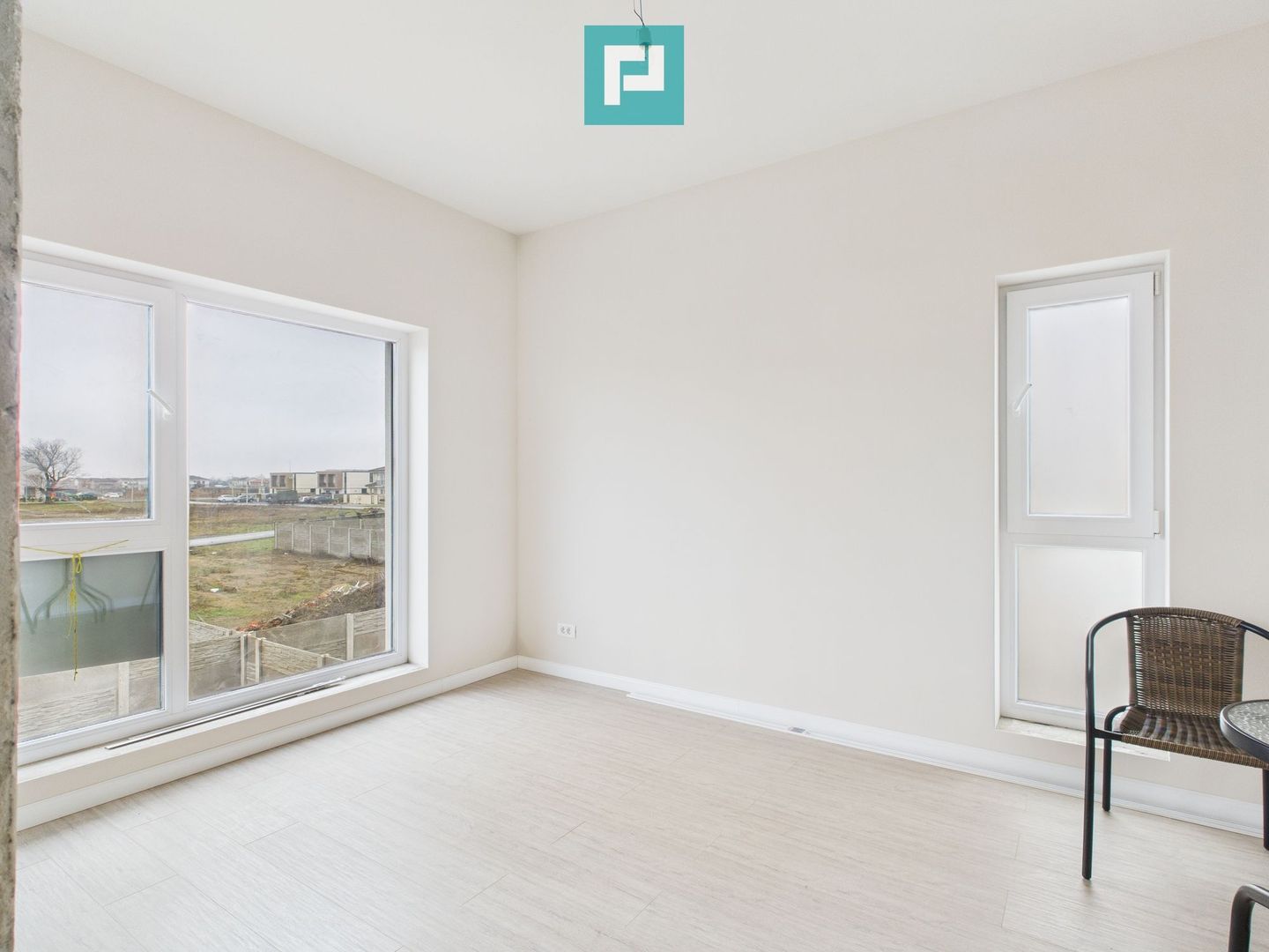 Duplex modern cu etaj si pod 164 mp in Urseni - Poză 25