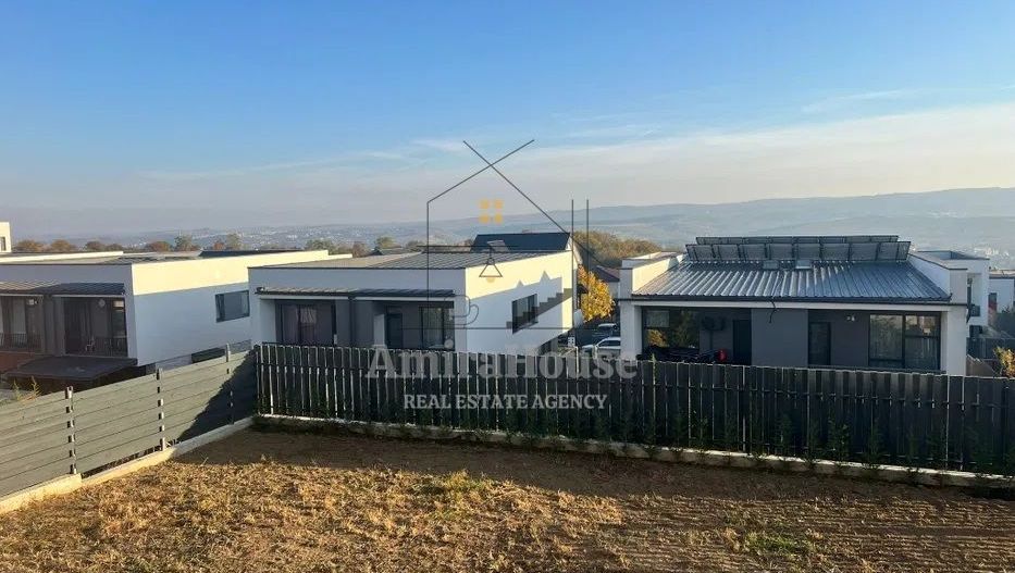 Casa tip dulpex 160 mp, teren 280 mp, parcare Iris - Poză 4