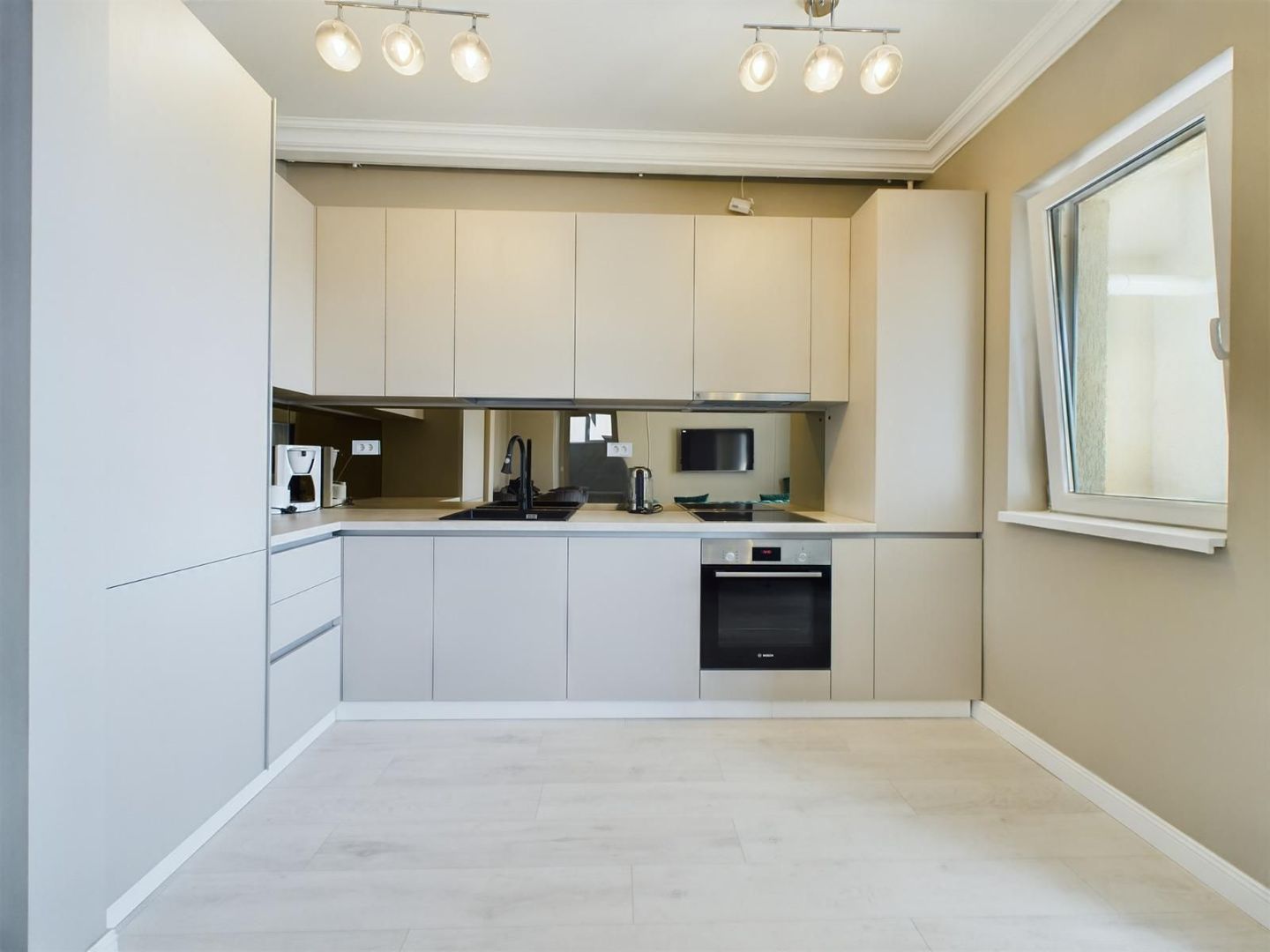 AP. 2 CAMERE PARK RESIDENCE, CAT-FRIENDLY, PARCARE, MASINA SPALAT VASE - Poză 14