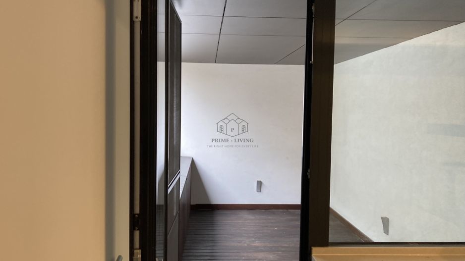 APARTAMENT SUPERB LA VANZARE SI INCHIRIERE PE STRADA RAHMANINOV - Poză 6