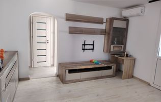Vânare apartament 3 camere, 2 bai, Titan