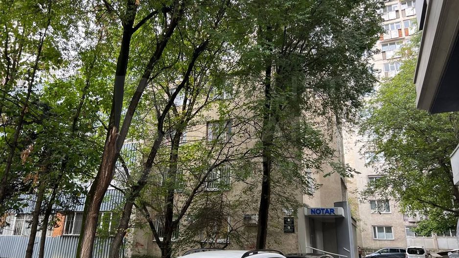 Vânzare, apartament, 4 camere, str. Miron Costin, Râșcani - Poză 1