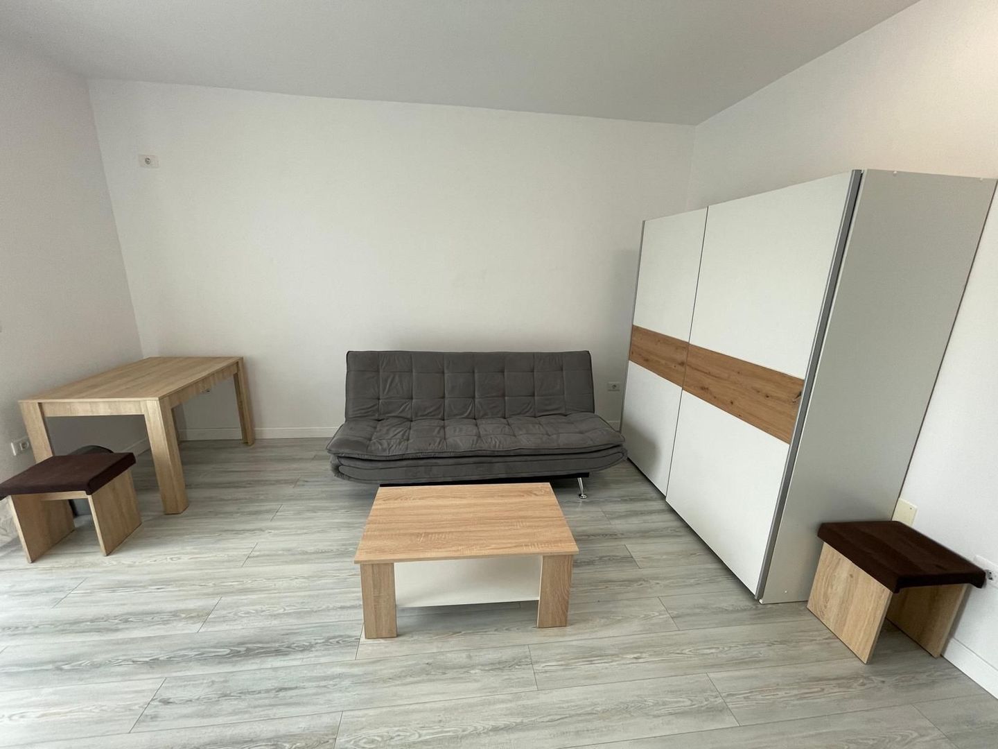 Giroc-Eso | De Inchiriat | 1 Camera | Mobilat si Utilat | Loc de parcare - Poză 6