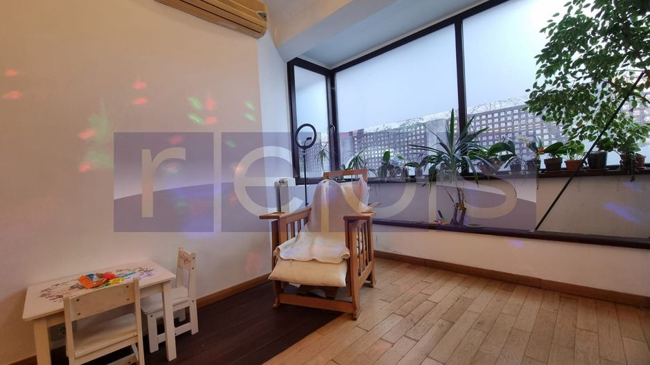 VANZARE- 9- CAMERE (S+P)- VILA -COTROCENI - Poză 22