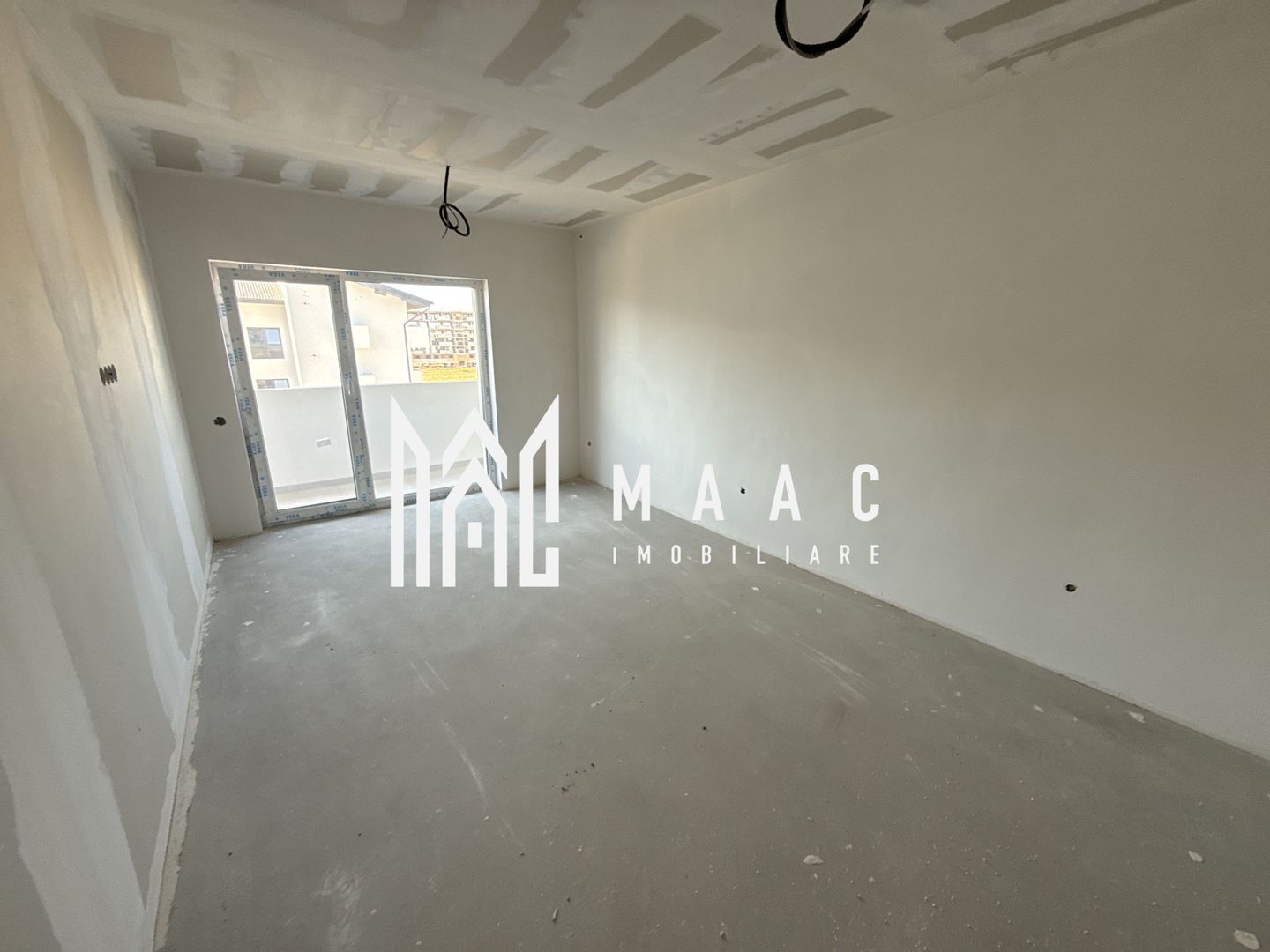 Apartament 3 camere de vânzare | Șelimbăr | 74 mp | balcon - Poză 1