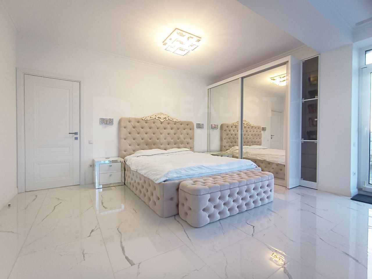 Chirie, apartament, 3 camere, str. Gradina Pompierilor, Botanica - Poză 1