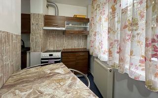 Apartament cu o camera de inchiriat / 250 de euro /38mp. - Poză 4