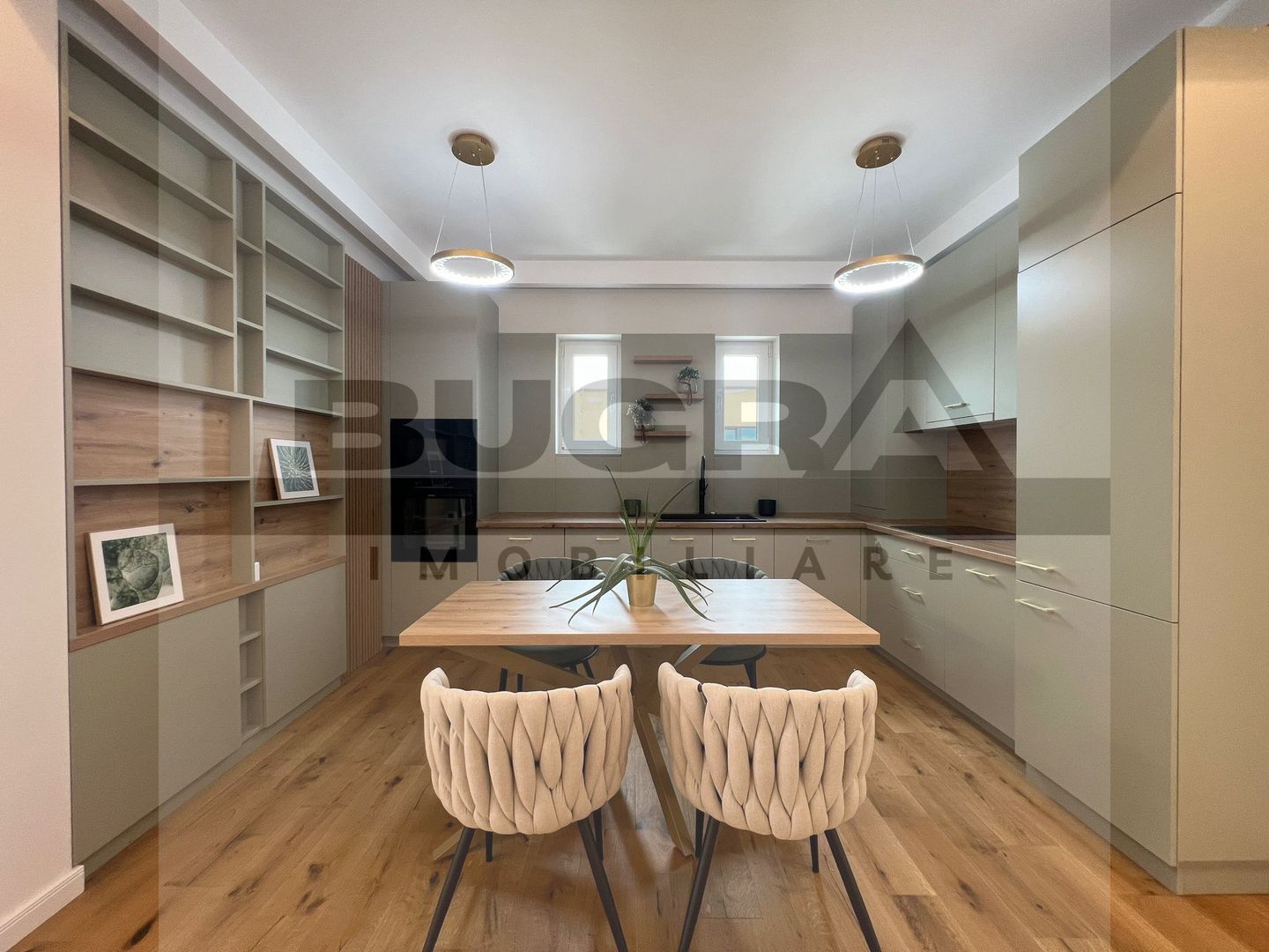 Penthouse, 90mp, parcare, LUX, zona Terra - Poză 1