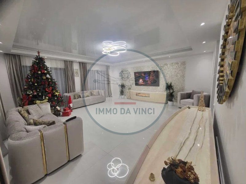 Casa cu PISCINA 248 mp utili + 580 mp teren si 2 garaje - Cart. Iris - Poză 4