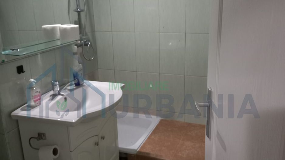 Închiriez apartament cu 2 camere - Poză 2
