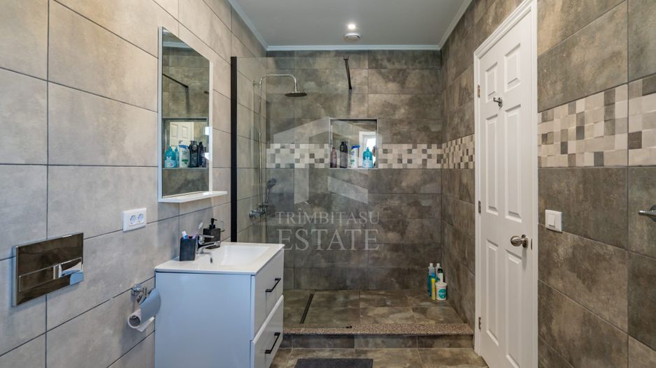 Casa spectaculoasa | Stil autentic canadian | 795 mp Teren - Poză 14