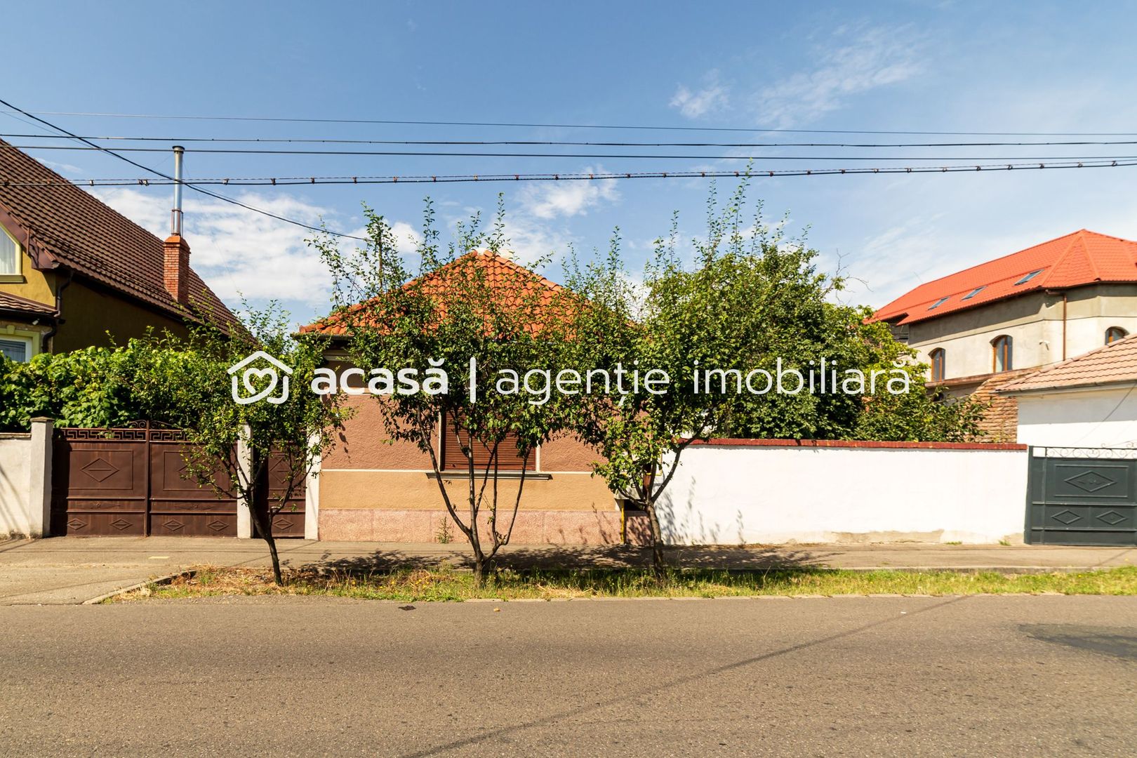 Casă cu teren generos în Aradul Nou - Poză 2