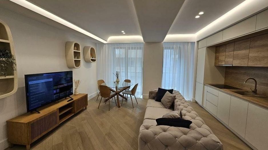 Cortina126, inchiriere apartament 3 camere + 2 locuri de parcare , 1700 EUR+TVA - Poză 5