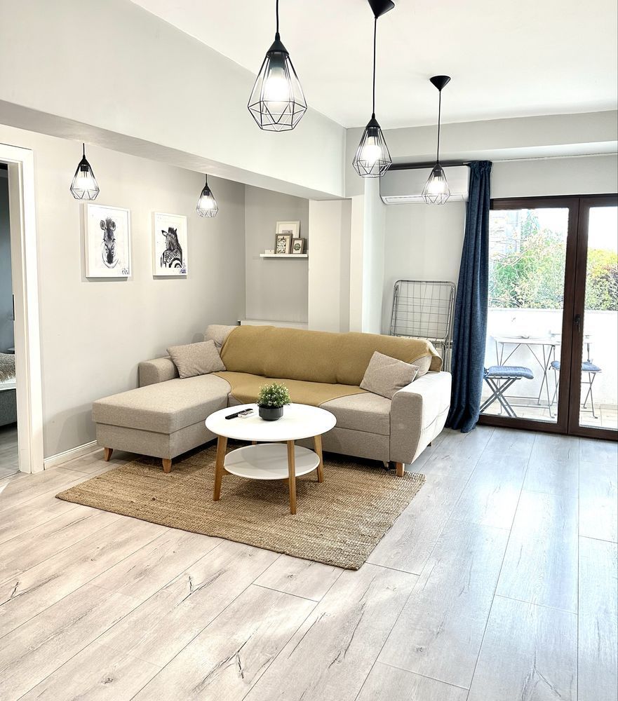 Apartament 2 camere  Nerva Traian cu parcare - Poză 1