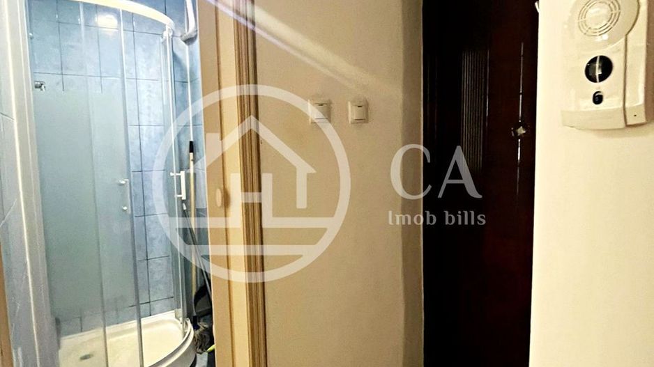 Apartament cu 1 cameră de vanzare în zona Rogerius, Oradea - Poză 4
